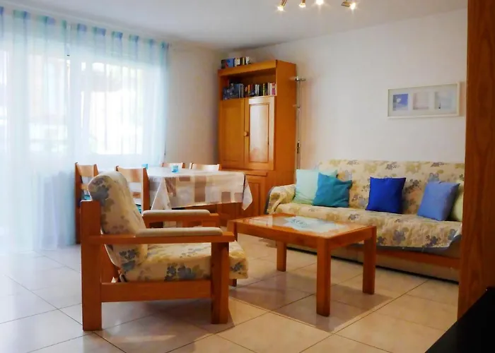 Luchre By Interhome Appartamento