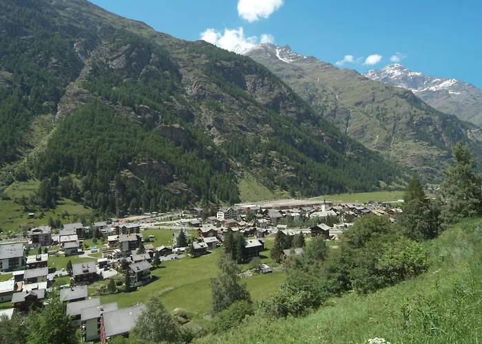 Luchre By Interhome Appartamento Zermatt